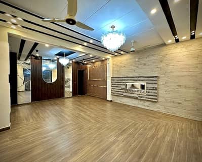 1 Kanal House Is Available For sale