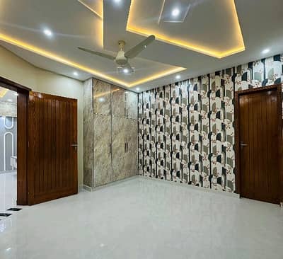 1 Kanal Spacious House Available In Abdalians Cooperative Housing Society For sale