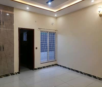 Johar Town House Sized 5 Marla Is Available