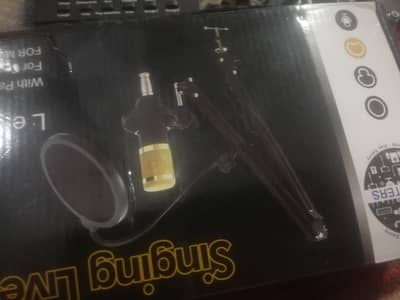 Best podcast and gaming using Microphone with table stand