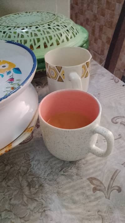 Ghar k kam k liya urgent maid chiya active hard work honest ho.