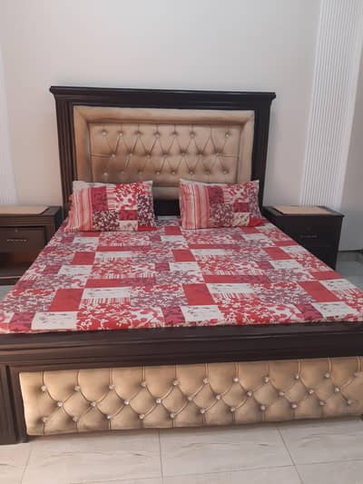 Wooden Bed Set For Sale