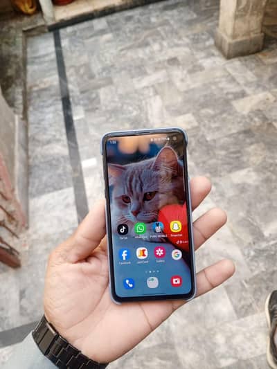 SAMSUNG S10E (ROM 6,128)