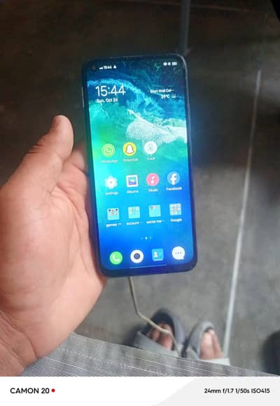 vivo y30  4 ram  128 rom