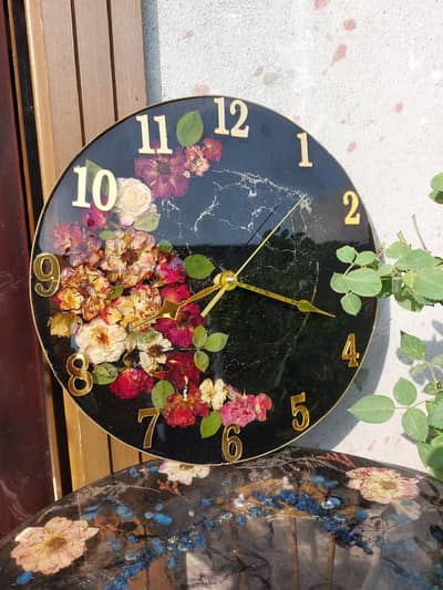 Custom Handmade Resin Decor | Unique Clocks, Artworks, and Epoxy Table