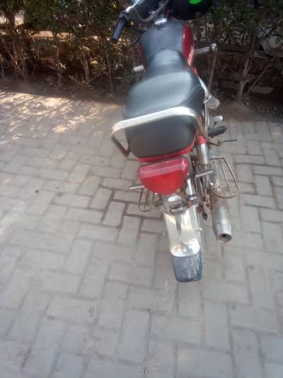 Honda Cd. 70 for sale Good condition. . . All documents clear