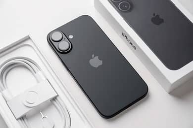 Apple iPhone 16