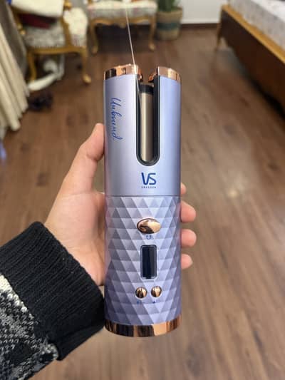 Automatic rechargable hair curler