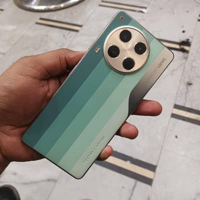 Tecno camon 30 ) 8+8/256gb . . . 0305/7485/270