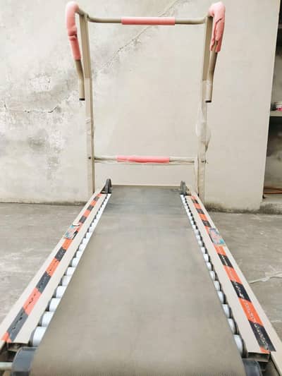 Manual Treadmill Plus Twister