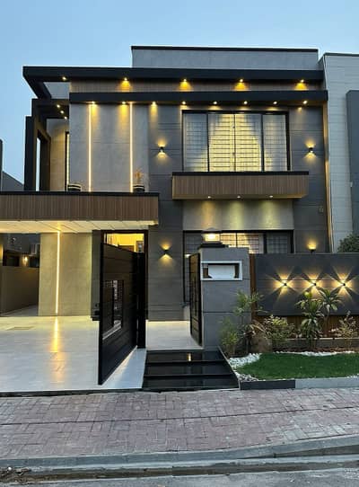 5 Marla OutClass Modern House Available For Rent IN DHA Phase 9 Town