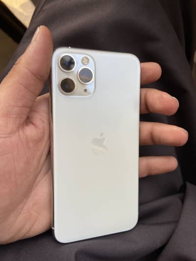 I phone 11 pro 03067936219