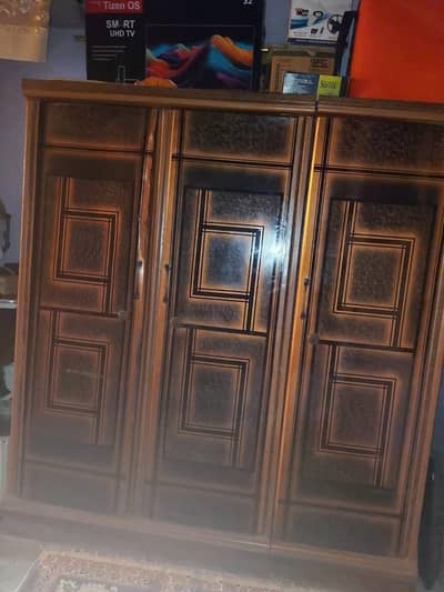 bed metal ka  three door metal almaari singhaar maiz metal