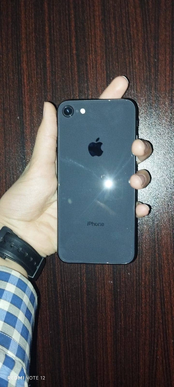 iPhone 8 0