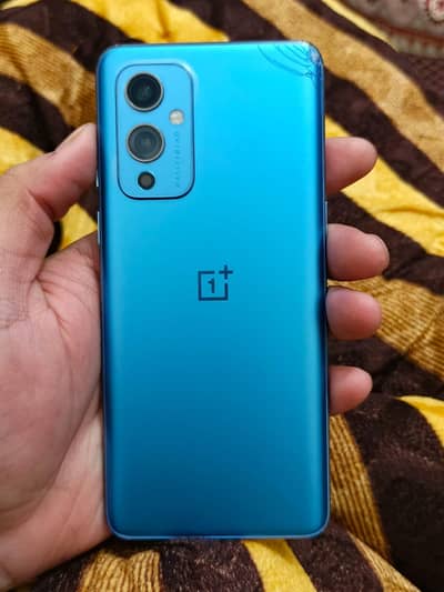 OnePlus 9