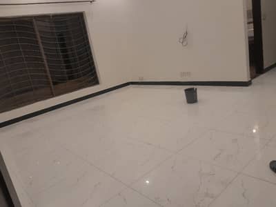 1 Kanal Upper portion available for rent ghulshan e Lahore society block B
