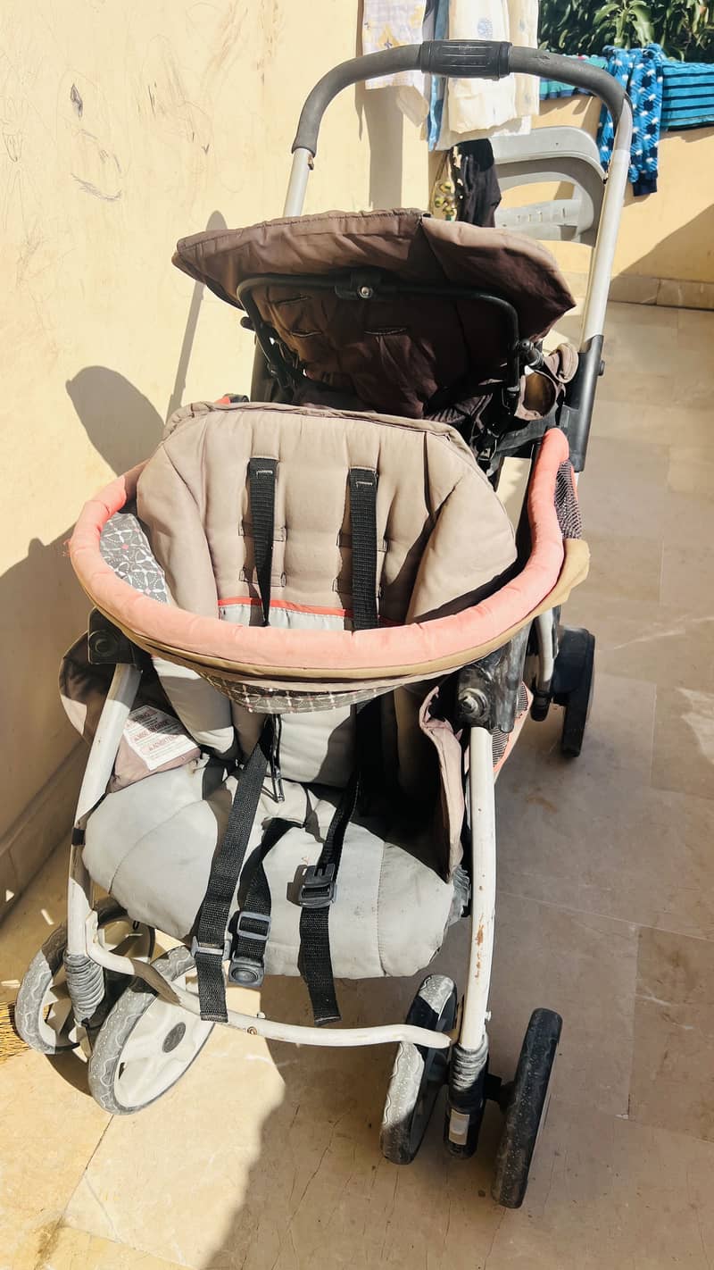 Stroller 0