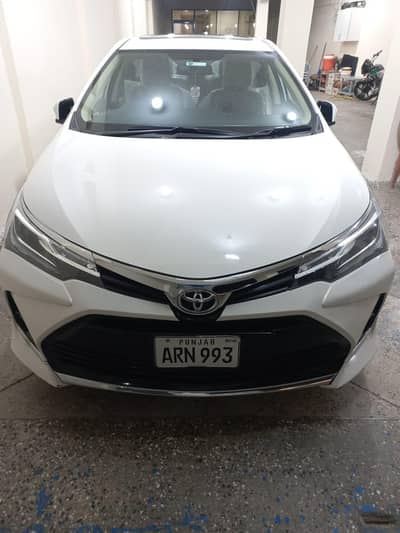 Toyota Altas Sunroof