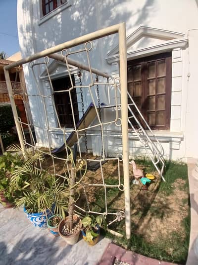 swings ,slides and monkeybaar