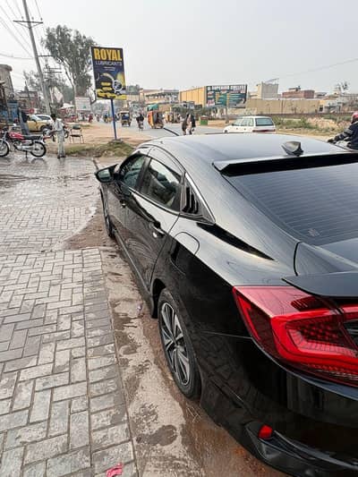 Honda civic 2018 oreal