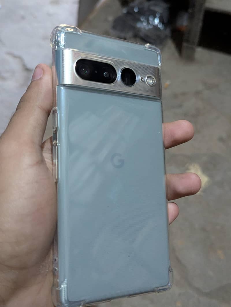 Google pixel 7 pro 1