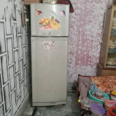 full size dawlance fridge