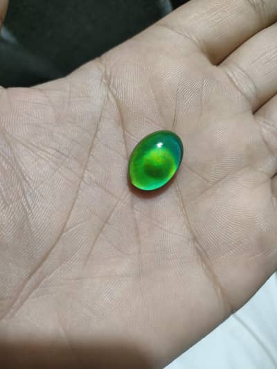 colour changing stone