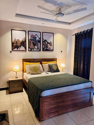 One bed apartment per day available Gulbarga green Islamabad