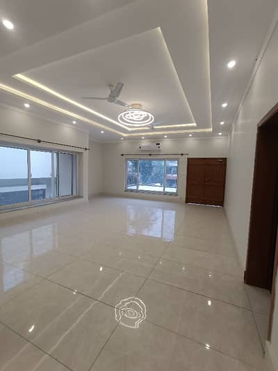 double story House availble F15 G16 G15