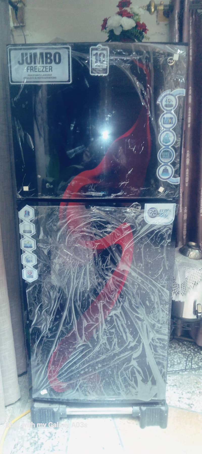 refrigerator 0