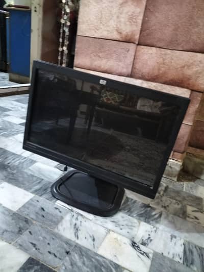 Hp Compaq L2105tm (monitor) big screen , original screen , moveable