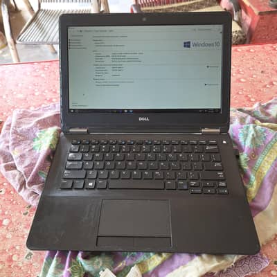Dell Lettitude e7270 i5 6th Gen with 8gb/128 ssd