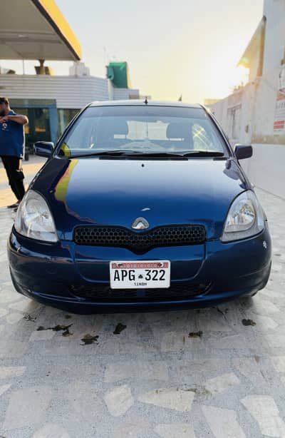 TOYOTA VITZ 2000/7
