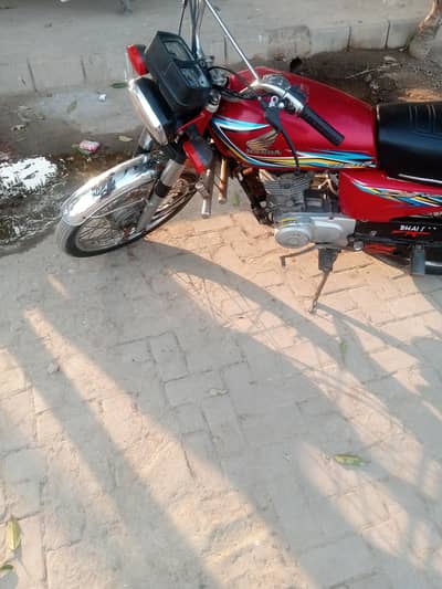 03023300259 Honda 125 fall ok location jaranwala