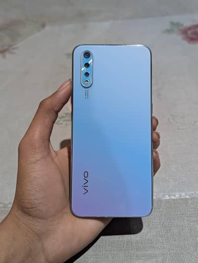Vivo s1