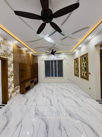 10 Marla Brand New Triple Storey House For Rent