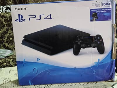 Playstation 4 Slim. 500GB, With controller.