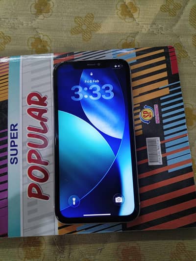 Iphone 11.       condition 10/9