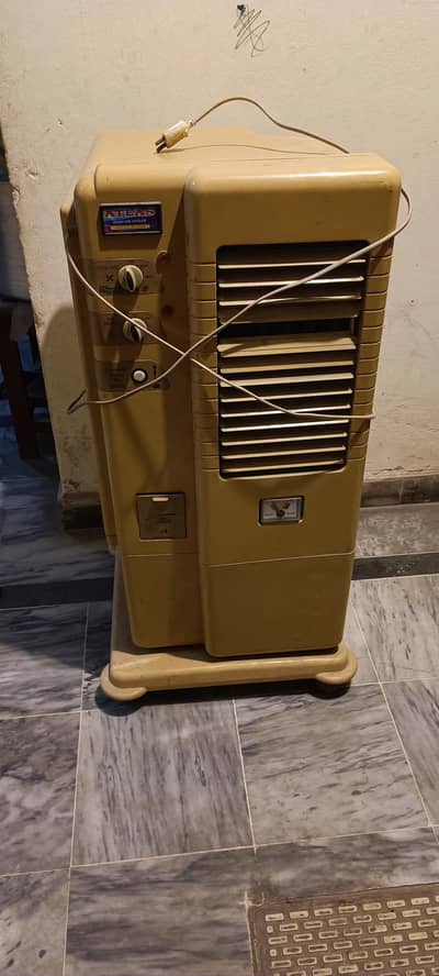 Small Air Cooler (motor is slightly jammed)