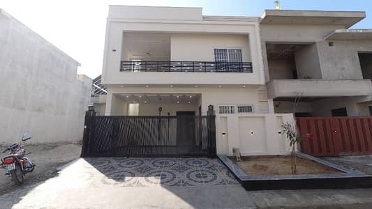 Good Prime Location 1800 Square Feet House For sale In F-17