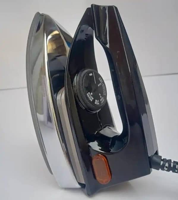 imported GS National Electric dry iron – TravelLight compact and ultra-light