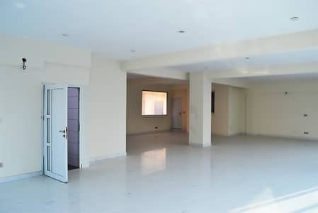 Defence Phase VI 200 Square Yards Brand New Building for Sale