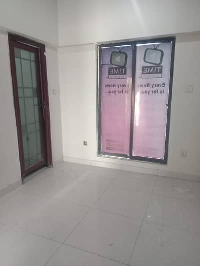 Prime Location 500 Square Feet Flat For sale In DHA Phase 7 Extension