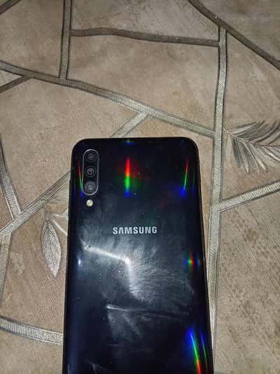 Samsung A30s