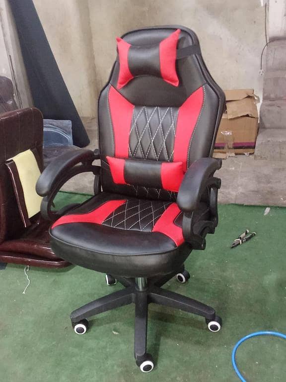 Revolving Gaming and Office Chair