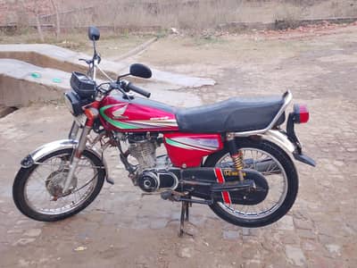 2013 model 125cc bike in good condition for sale