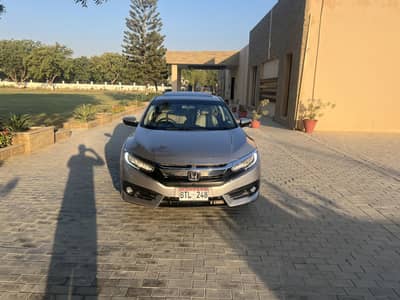 Honda Civic 2021 Model Bumper to Bumper 15000 km. Antique car For Sale