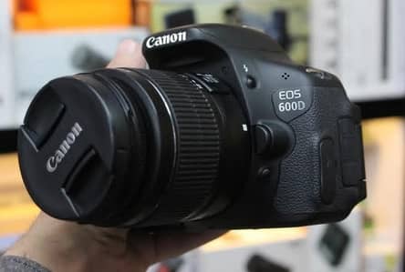 Canon 600d Dslr camera