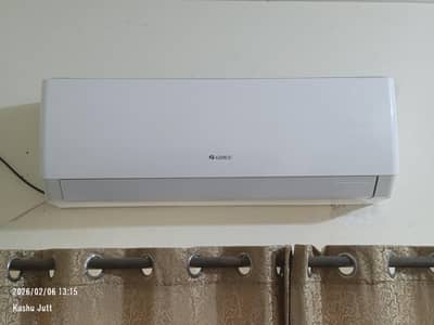 Gree 1 Ton DC Inverter
