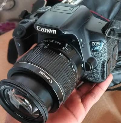 Canon 700D Dslr Camera